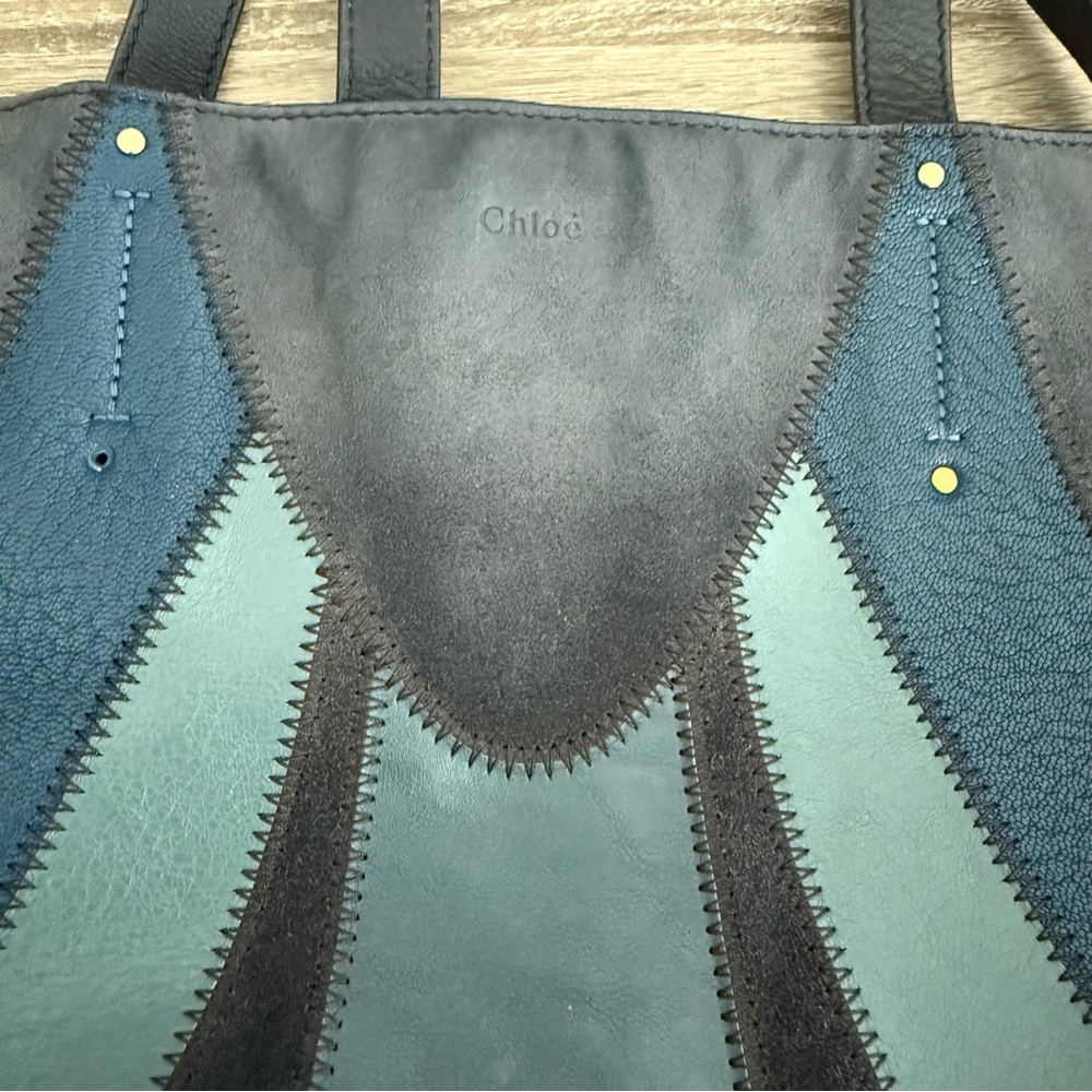 Chic Black and Blue Designer Tote Bag - Picture 4 of 14